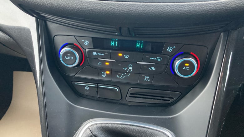 Ford Kuga 1.5 TDCi Titanium 5dr 2WD Diesel Estate